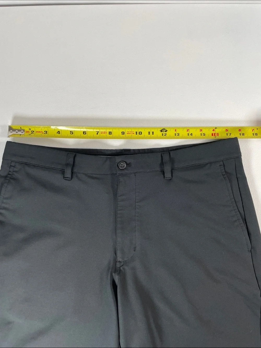 PGA Tour Black Flat Front Men’s Golf Shorts With Active Waistband Size 34